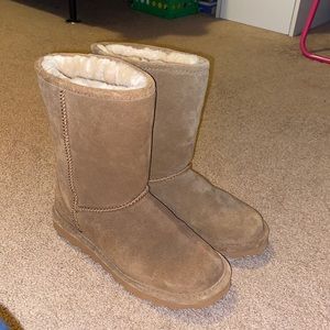 Bear paw boots